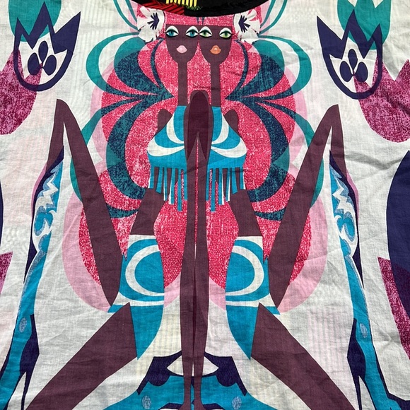 Authentic Custo Barcelona top. Small. 100% Cotton. Relaxed fit. - Picture 6 of 6